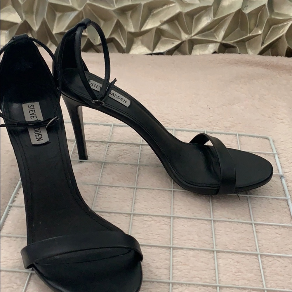 3’’ Steve Madden Heels